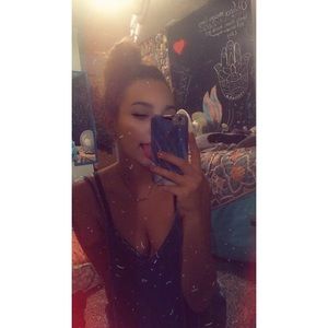 Meet your Posher, Raven